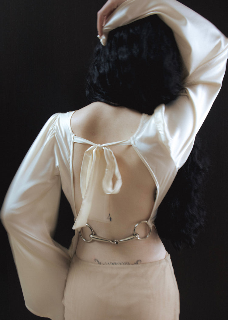 Model in cloud top