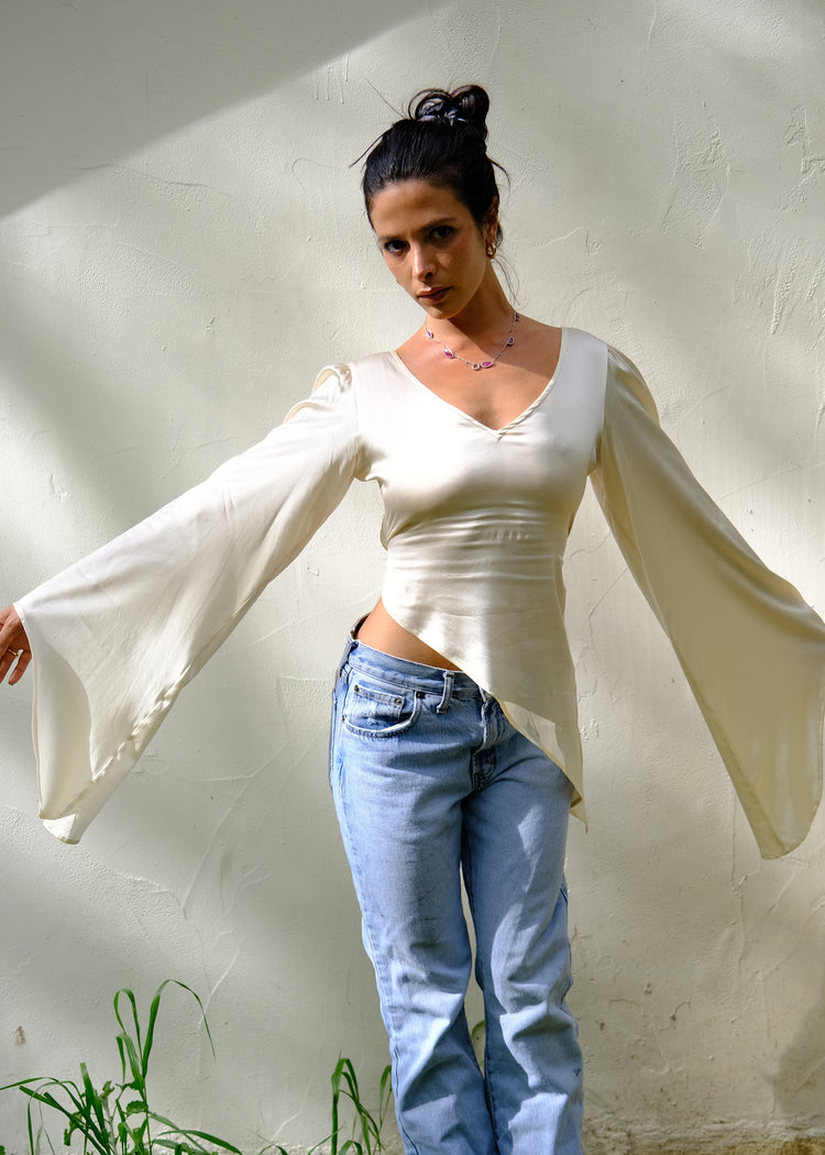 Model in cloud top