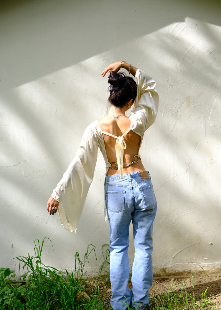 Model in cloud top