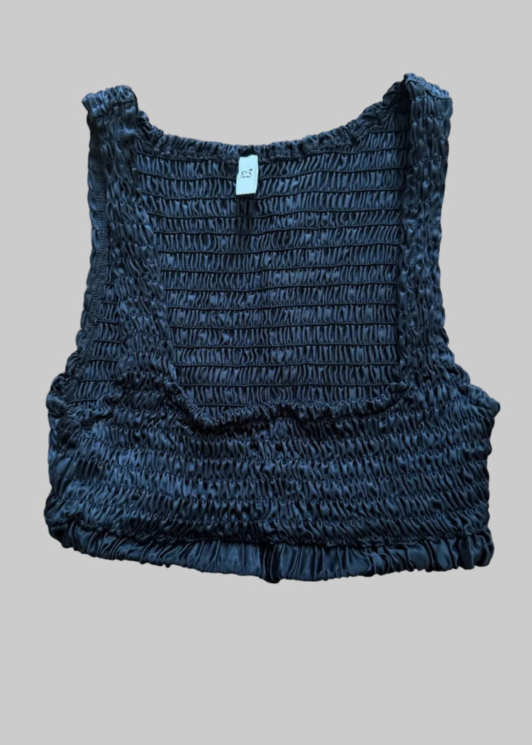 magic sports bra onyx flat photo